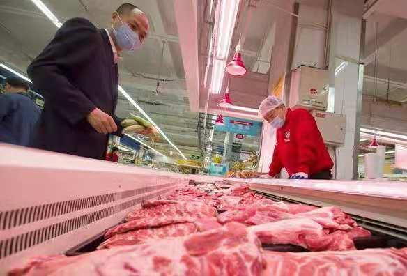 吃瓜群众卖猪肉视频播放,视频走红网络，揭秘猪肉市场幕后