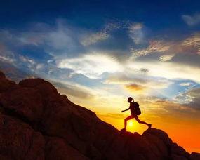 爬山吃瓜男女视频,一场别开生面的爬山吃瓜男女视频秀