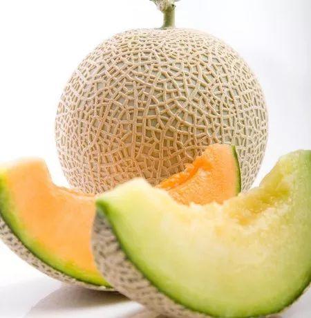 怎样拍吃哈密瓜抖音视频