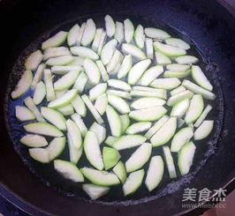 如何吃无籽瓜好吃视频,视频教你轻松享美味